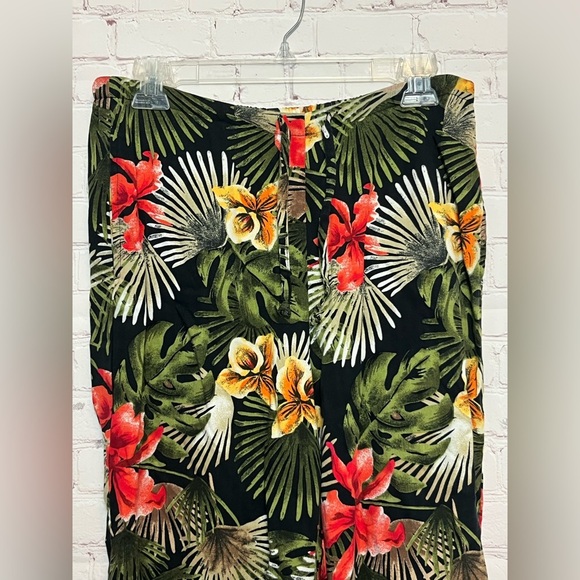 Vintage Tropical Two Piece Coordinating Set - Picture 10 of 16